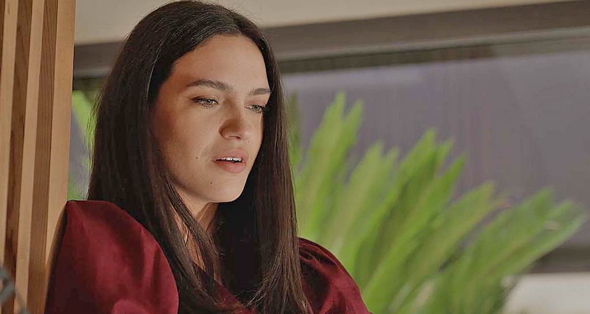 Un si grand soleil (spoiler) — Laurine humiliée : résumé, analyse et conséquences | SEO Premium