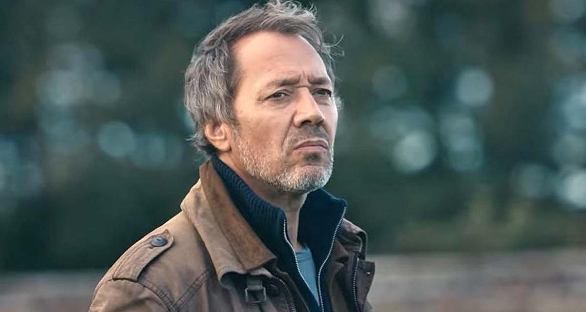 Le Voyageur : Retour Triomphal de Bruno Debrandt sur France 3 en 2025 - Épisodes Inédits et Intrigues Haletantes